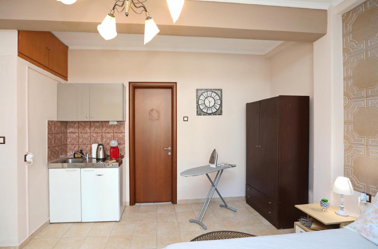 Niki'S Apartement Kavála ภายนอก รูปภาพ