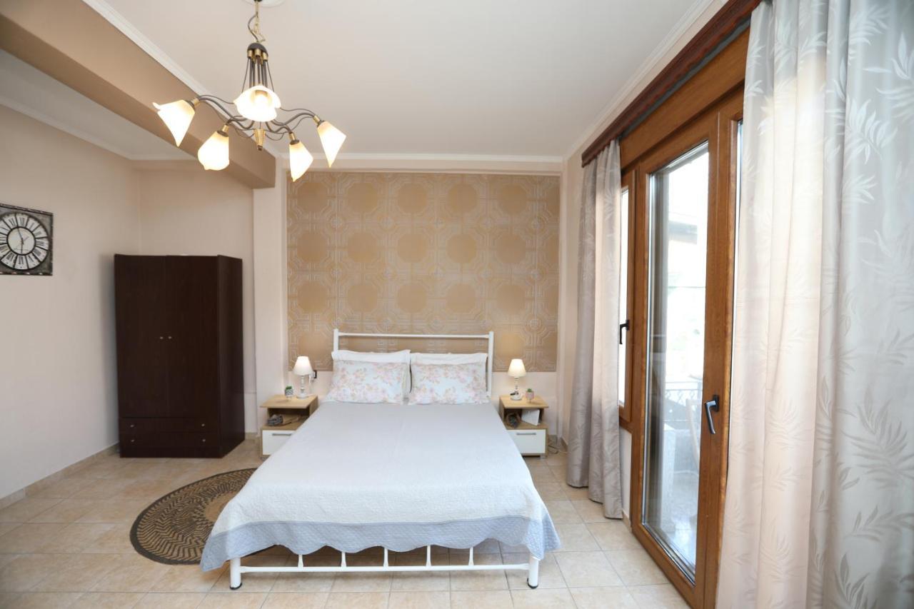 Niki'S Apartement Kavála ภายนอก รูปภาพ