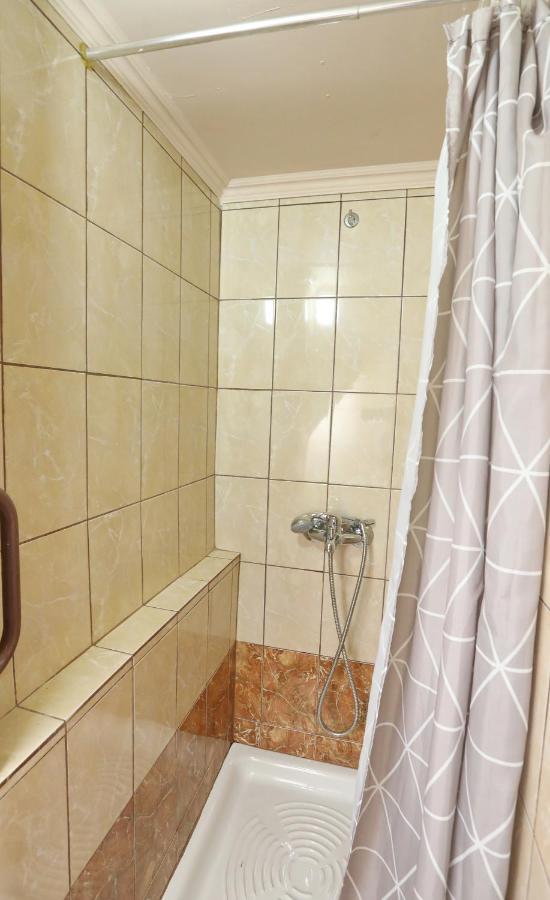 Niki'S Apartement Kavála ภายนอก รูปภาพ